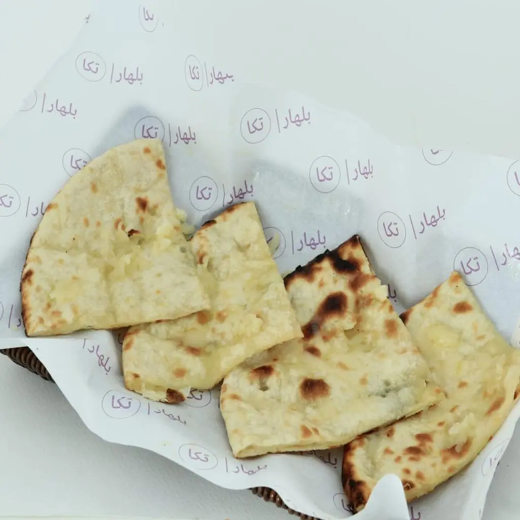 خبز نان بالزبدة